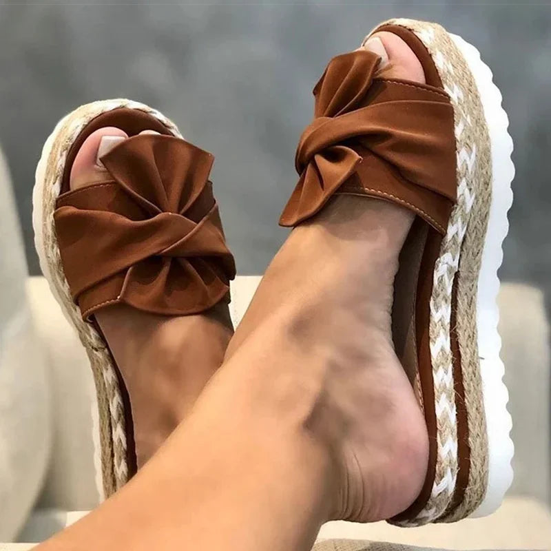 Sandals Luna Breeze