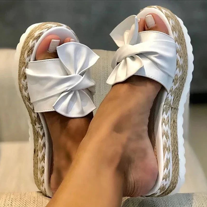 Sandals Luna Breeze